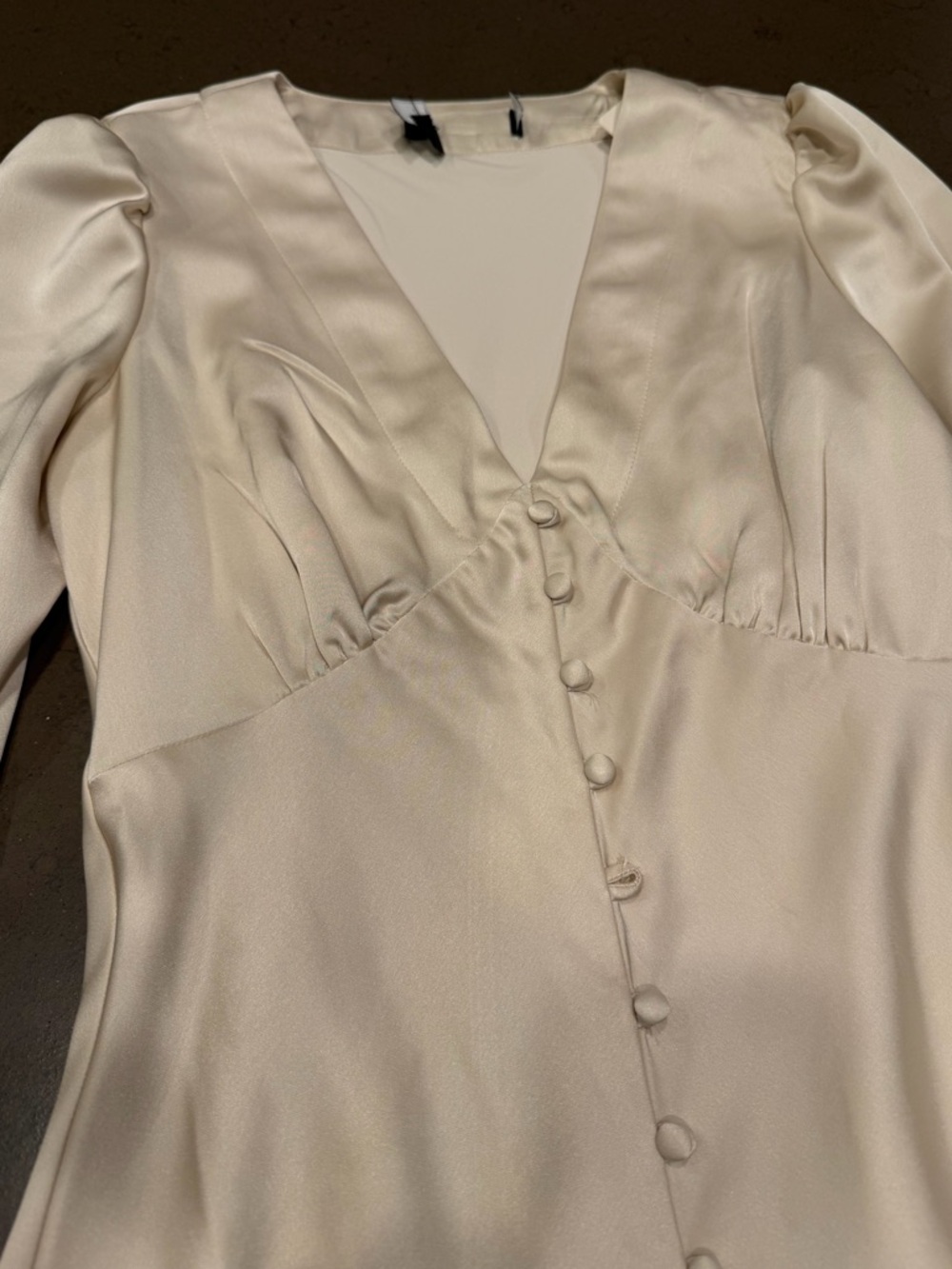 NWOT Lulus Precious Aura Champagne Satin Feather Long Sleeve Midi Dress Sz: XS - Picture 6 of 14